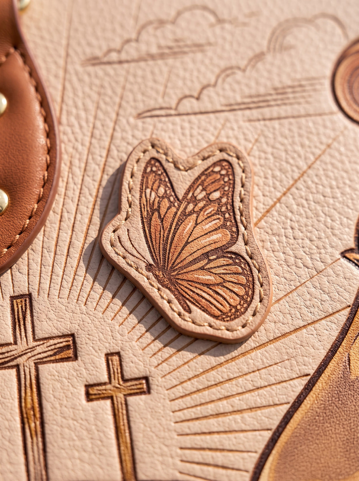 Lion of Judah Joshua 1:9 Leather Handbag